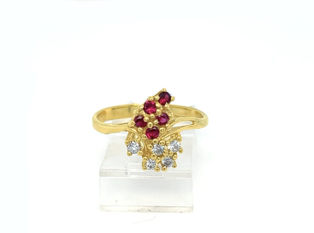Gold Ladie Ring
