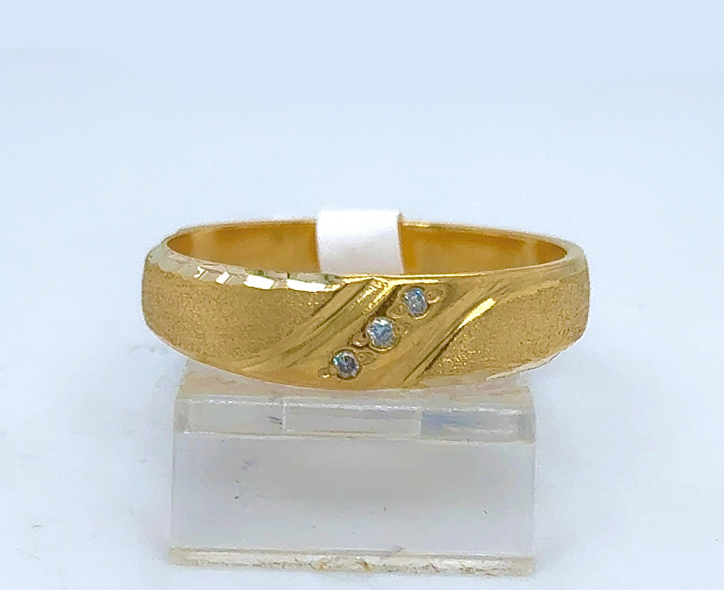 Gold Gent Wedding Ring