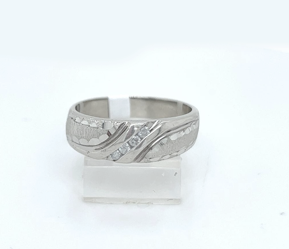 Gold Gent Wedding Ring