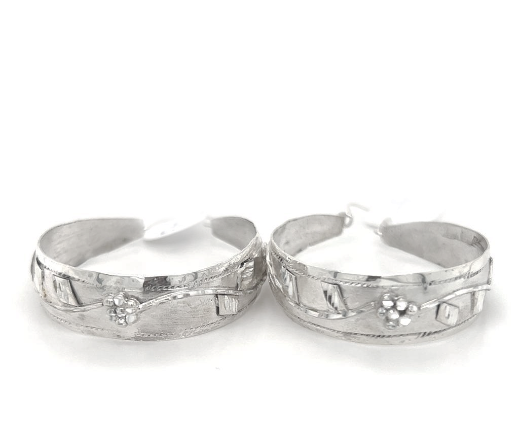 Silver Hoop