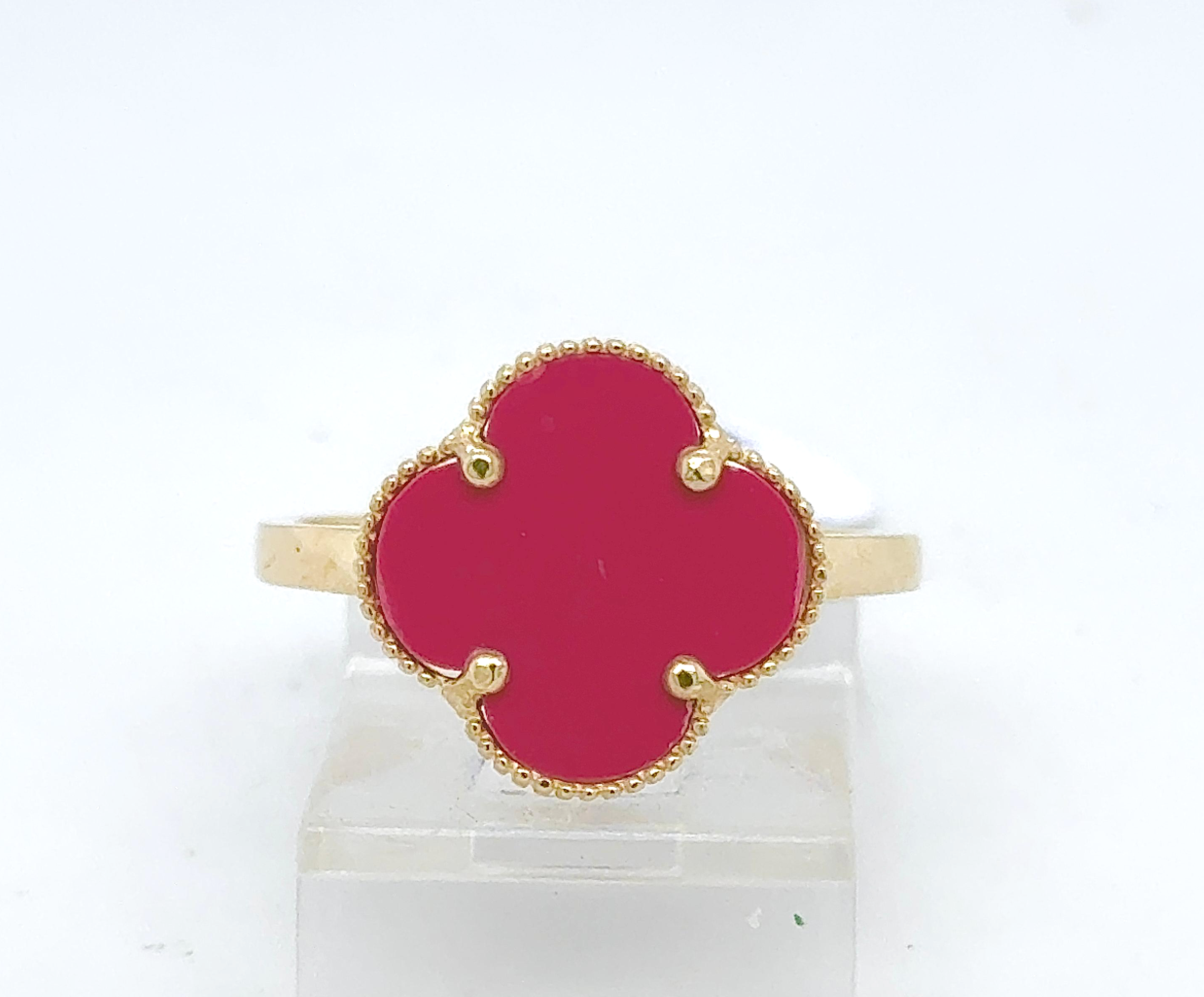 Gold Ladie Ring