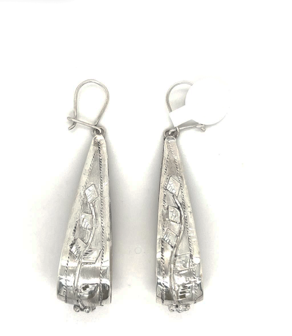 Silver Hanging Earring