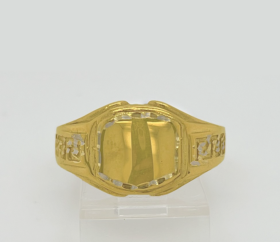 Gold Gent Ring