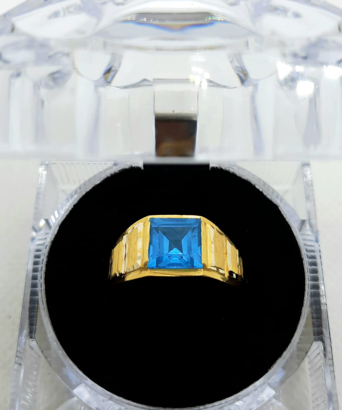 Gold Gent Ring