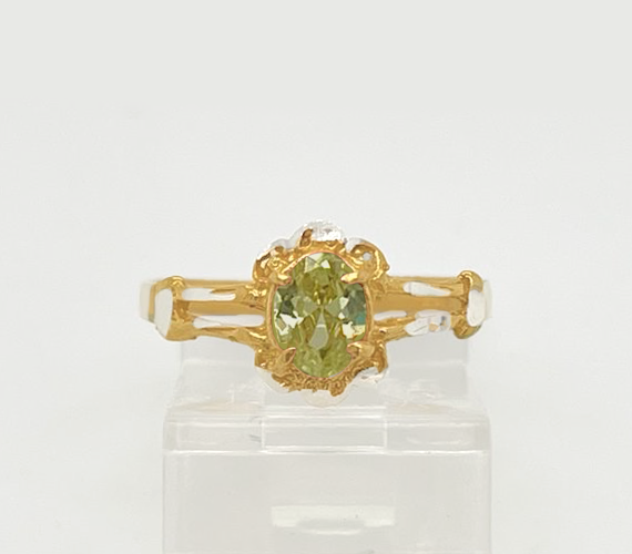 Gold Ladie Ring