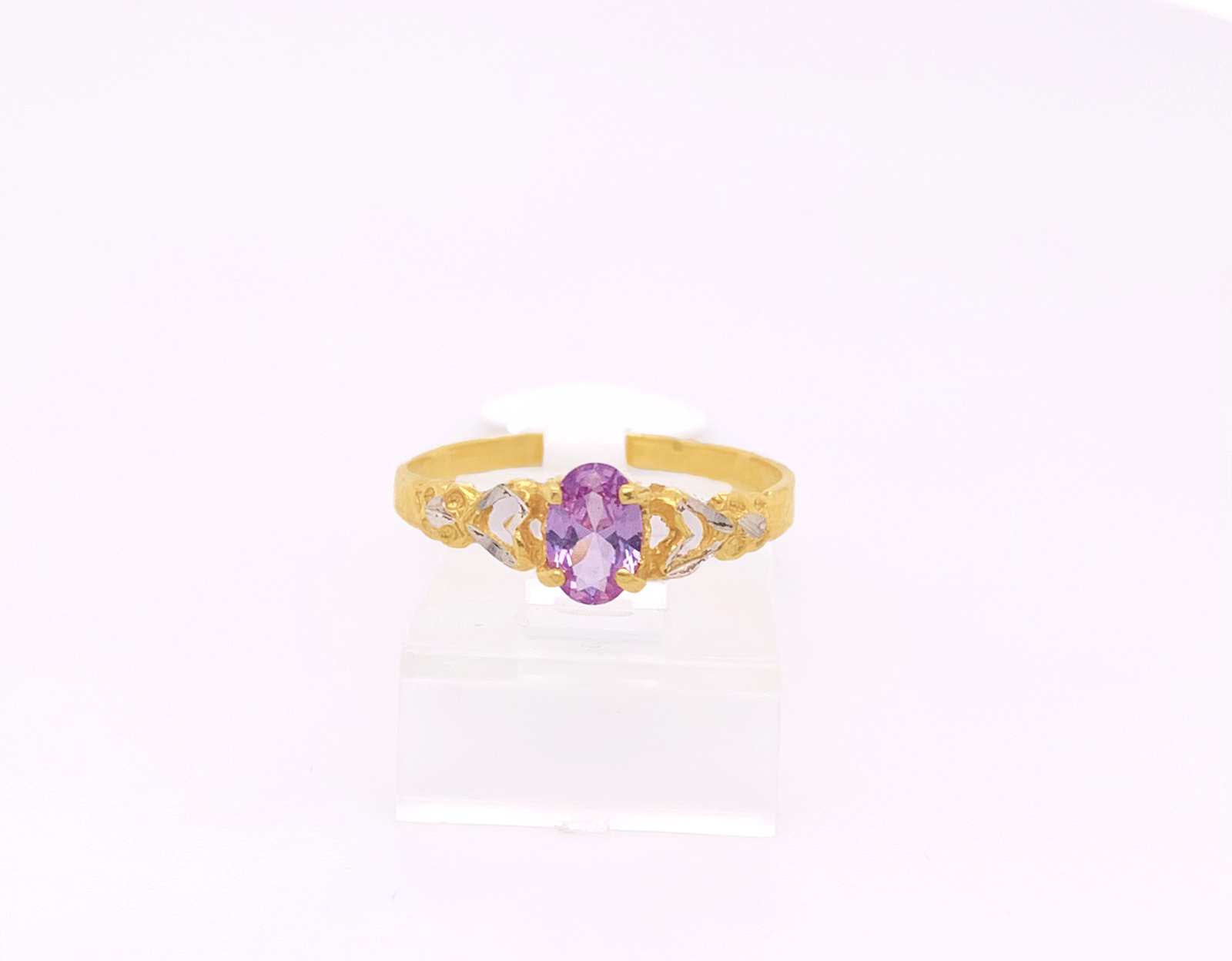 Gold Ladie Ring