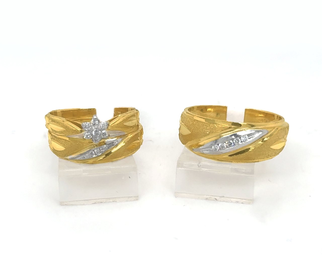 Gold His and Her Wedding Set