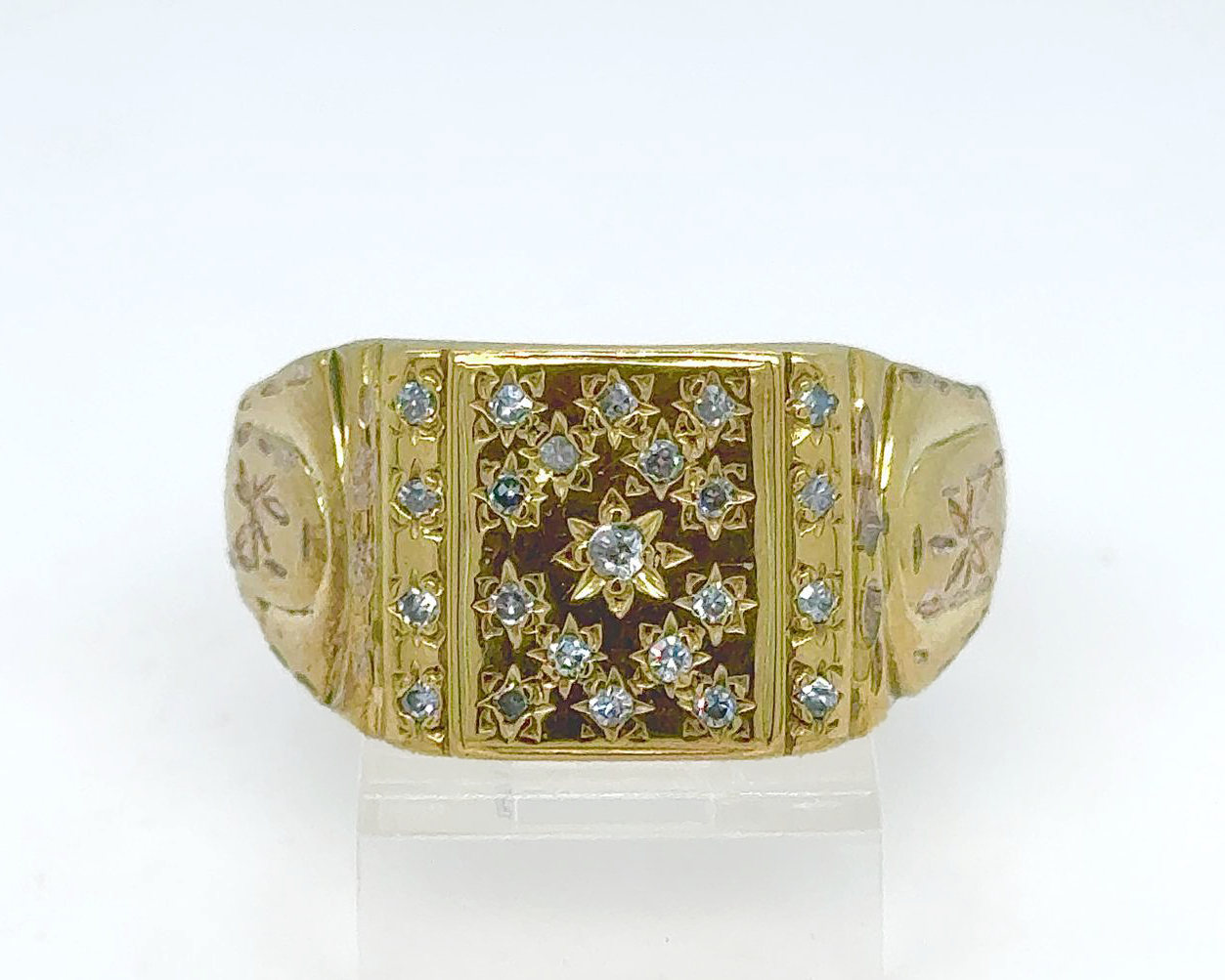 Gold Gent Wedding Ring