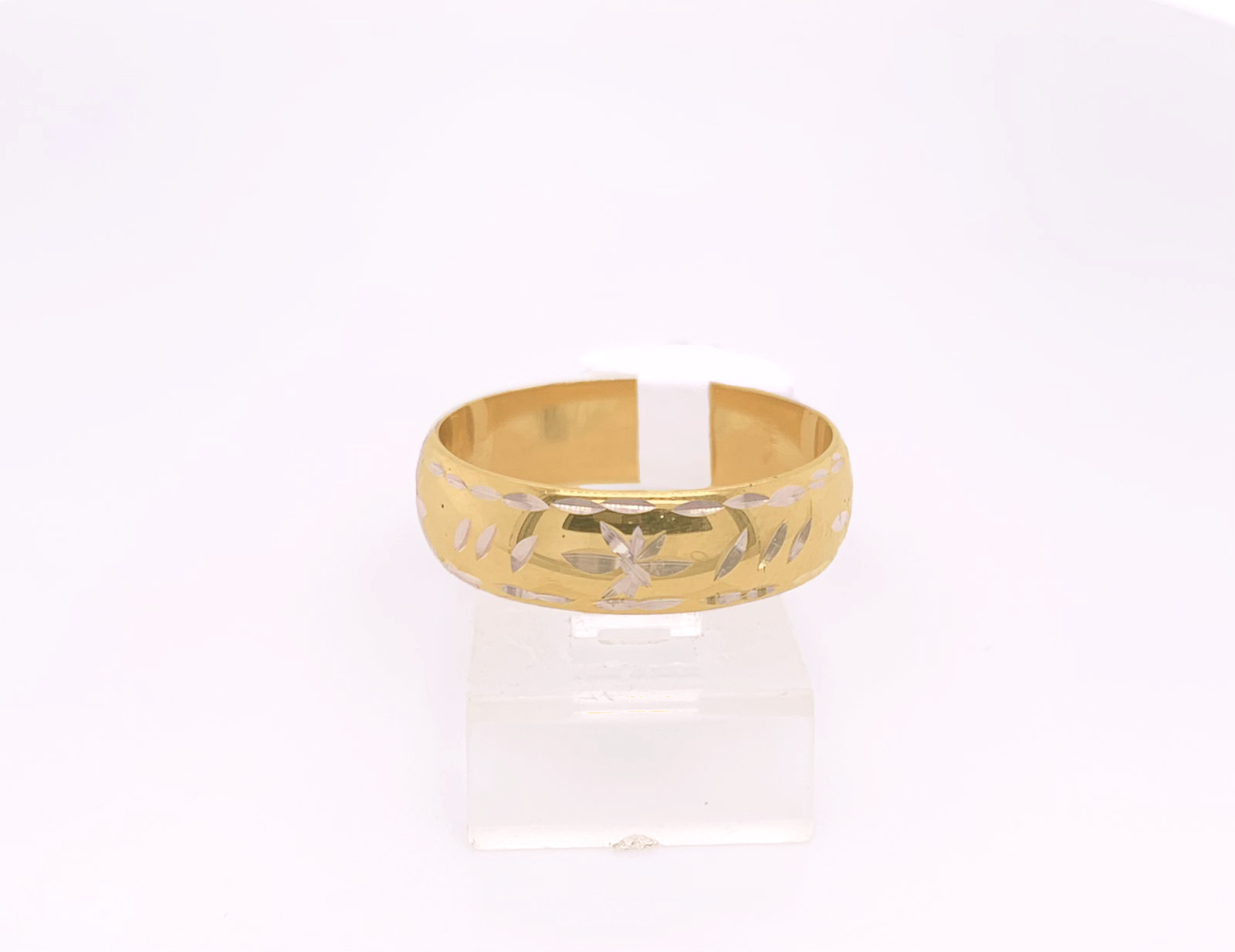 Gold Gent Wedding Ring