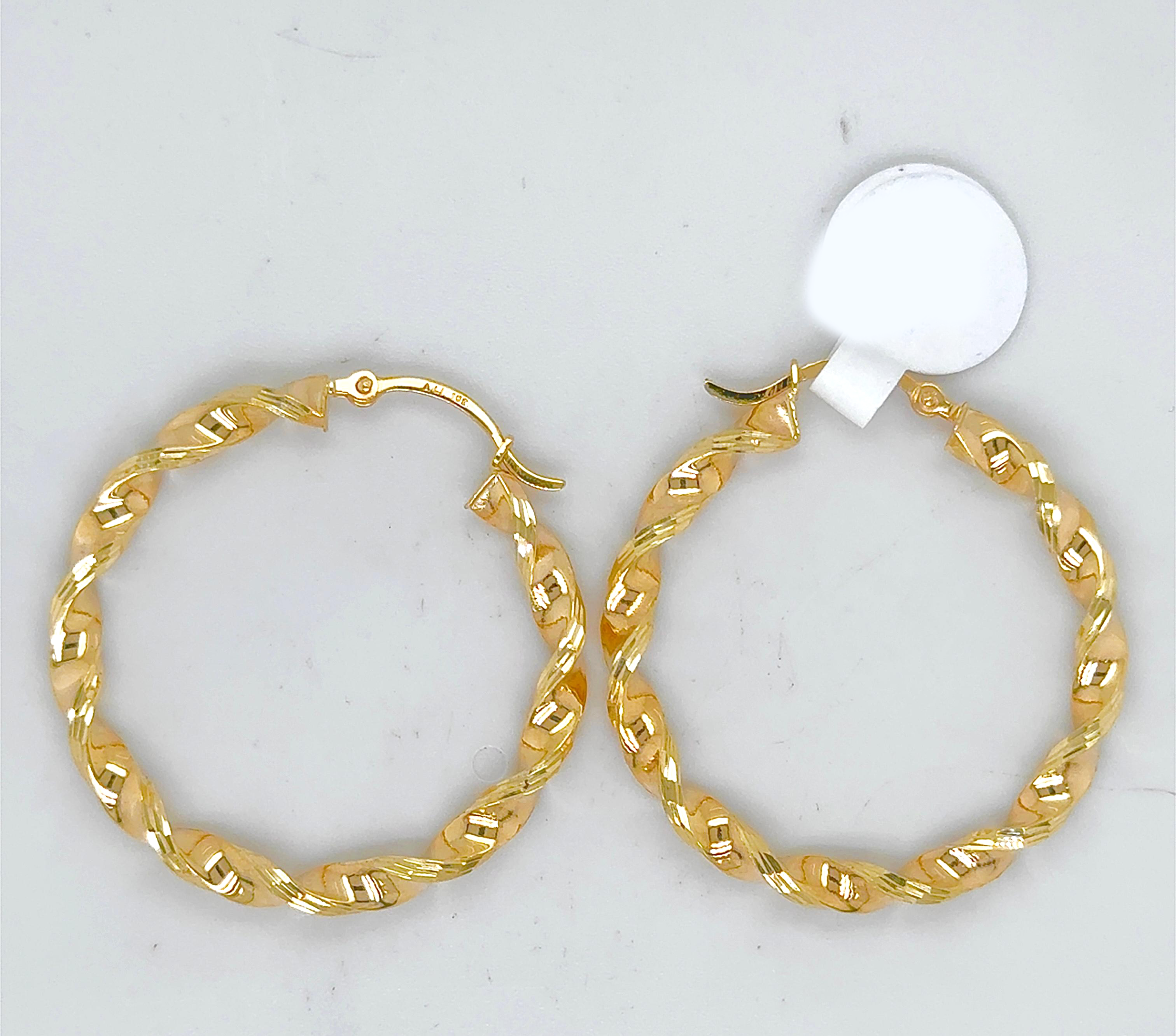 Gold Hoop