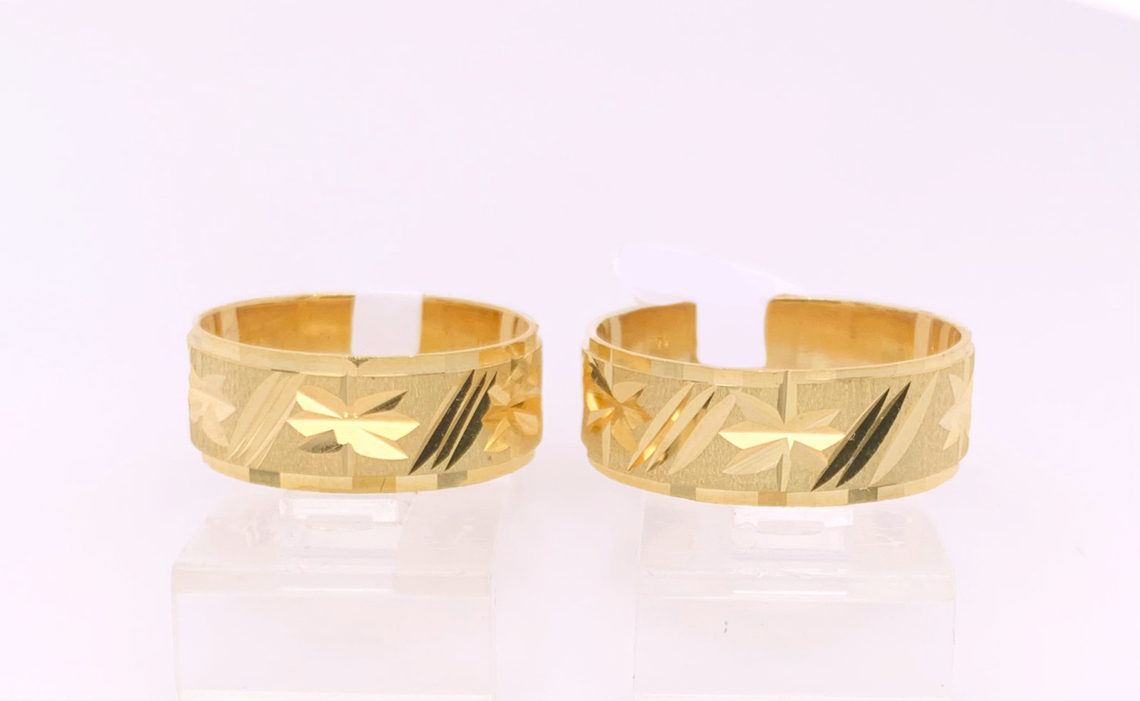 Gold His and Her Wedding Set