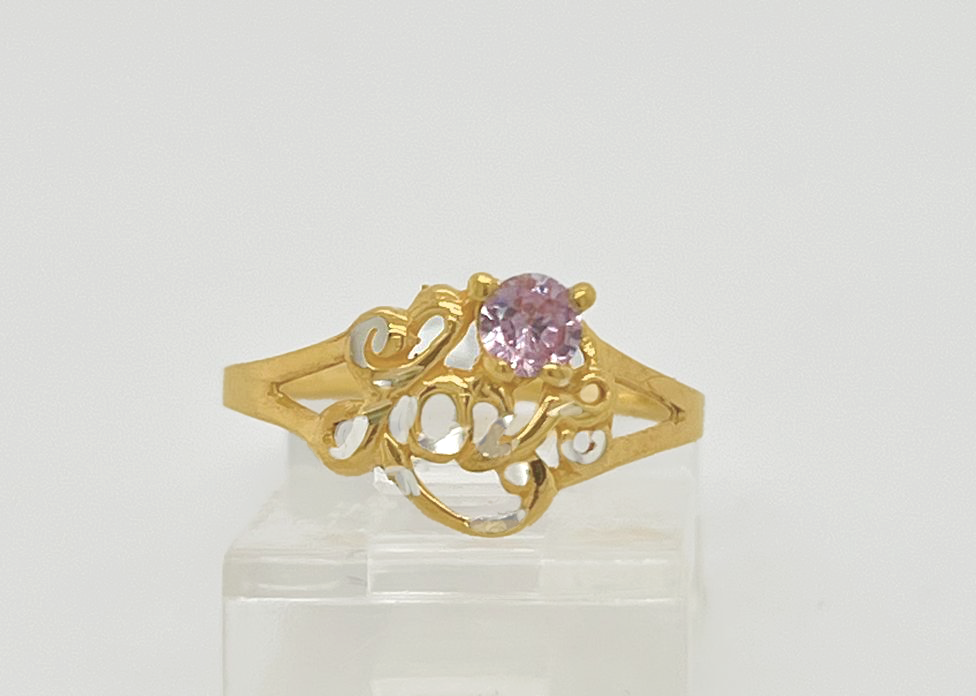 Gold Ladie Ring