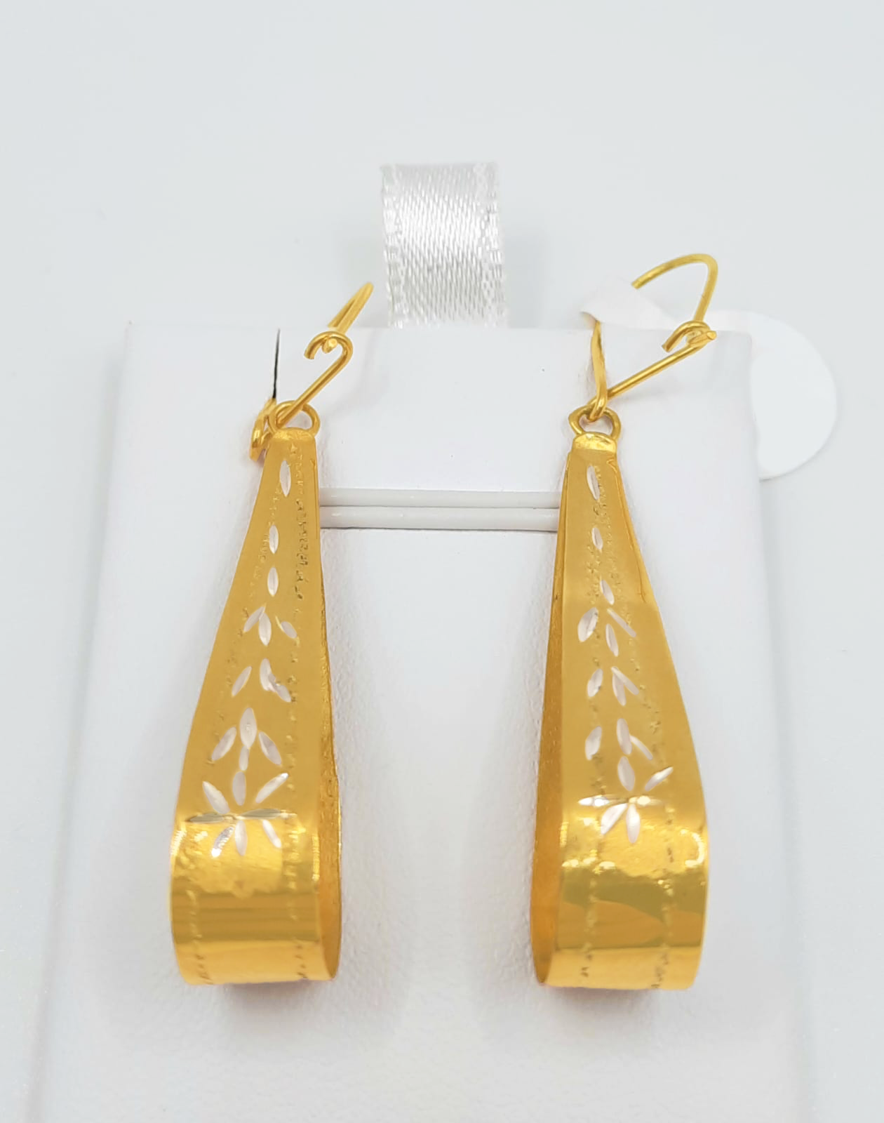 Gold Hanging Earring