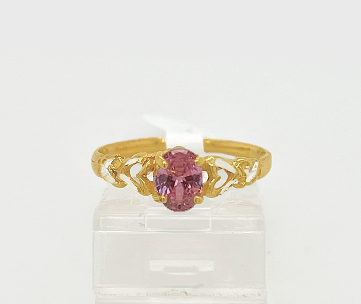 Gold Ladie Ring
