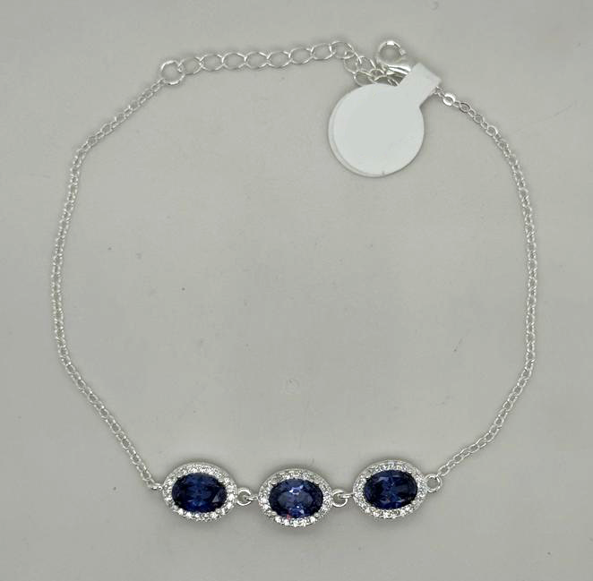 Silver Ladie Hand Band