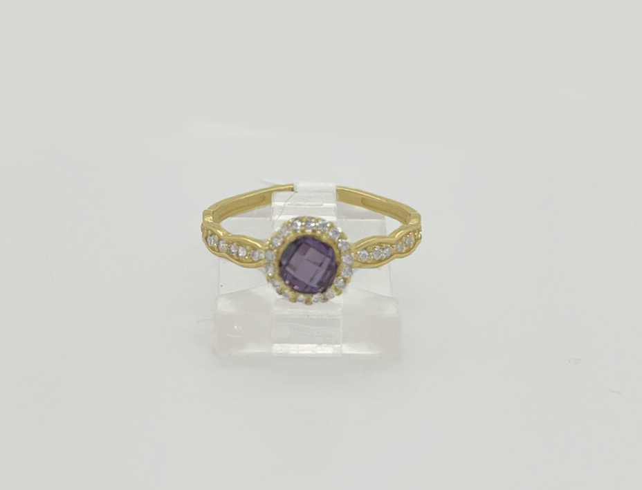 Gold Ladie Ring