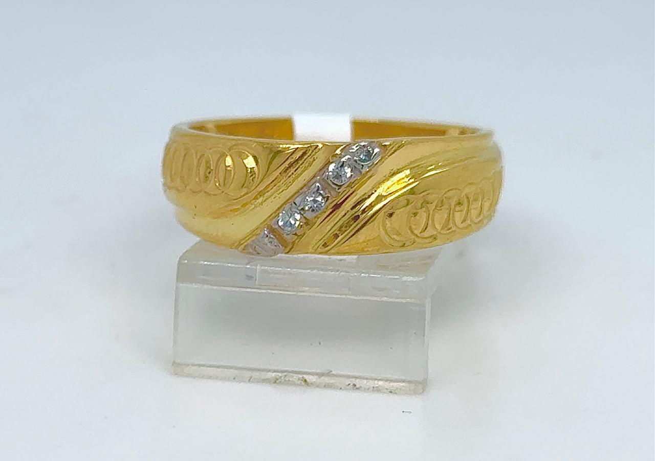 Gold Gent Wedding Ring