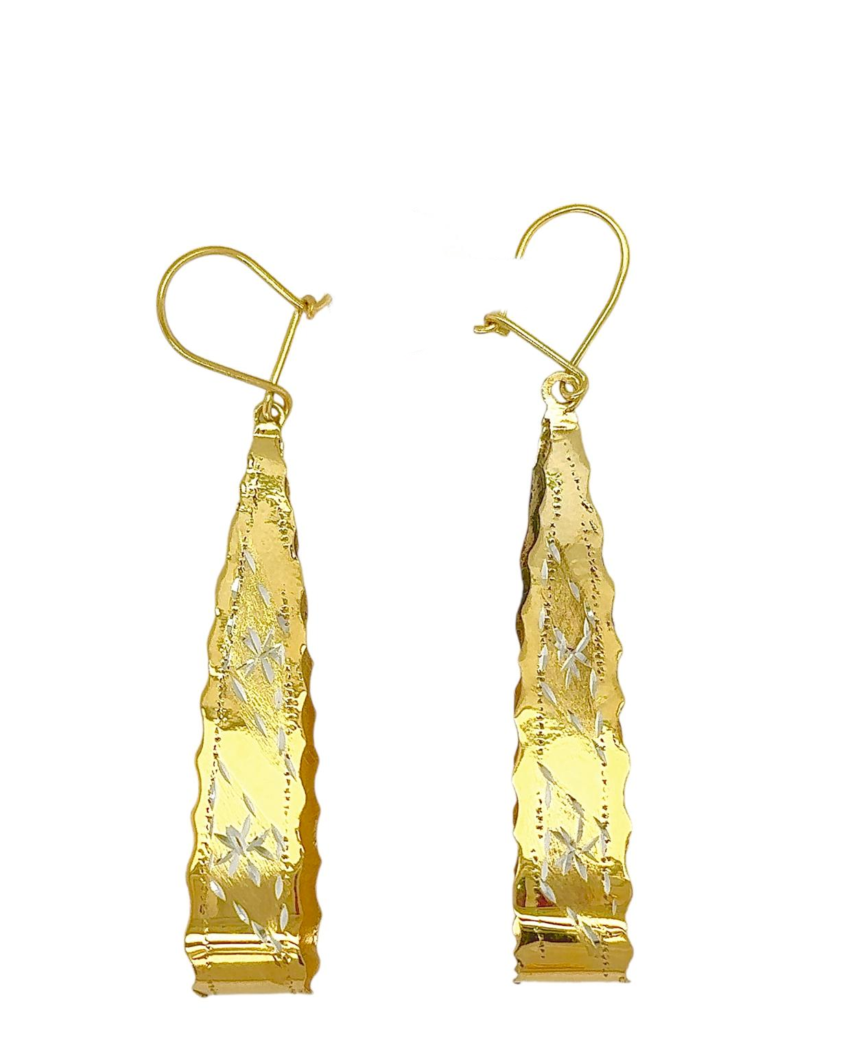 Gold Hanging Earring