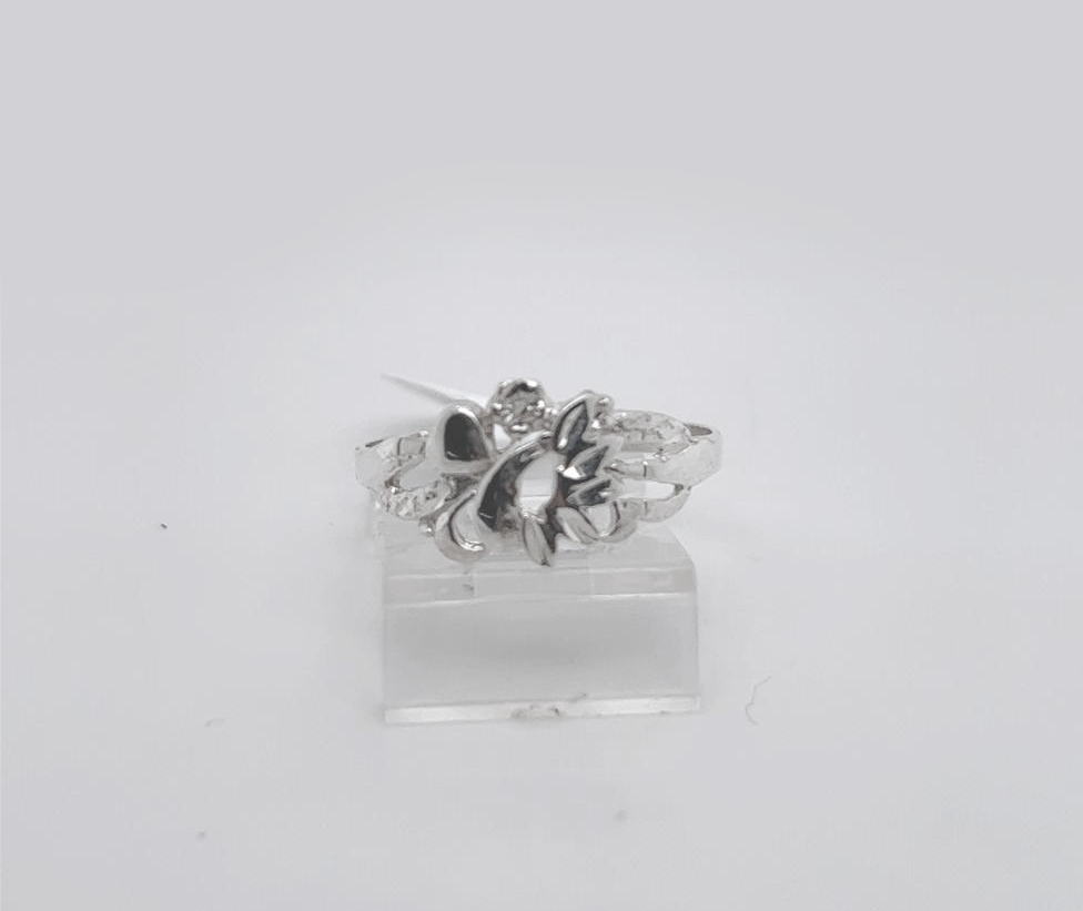 Silver Ladie Ring