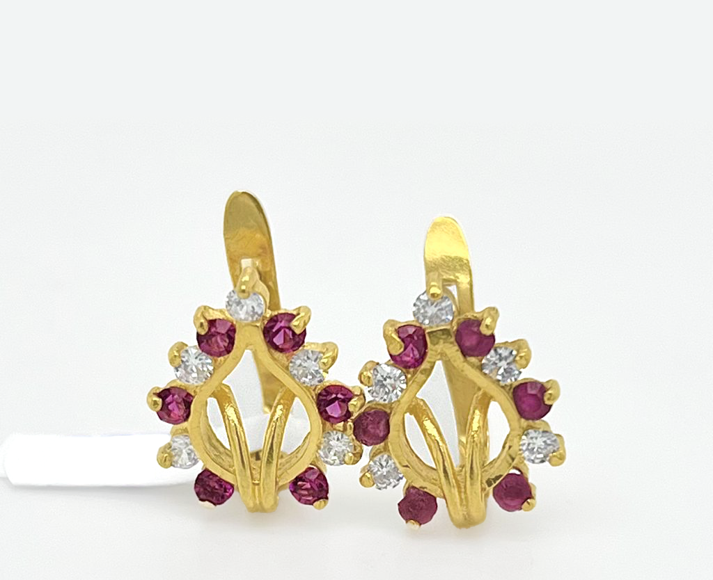 Gold Hanging Earring