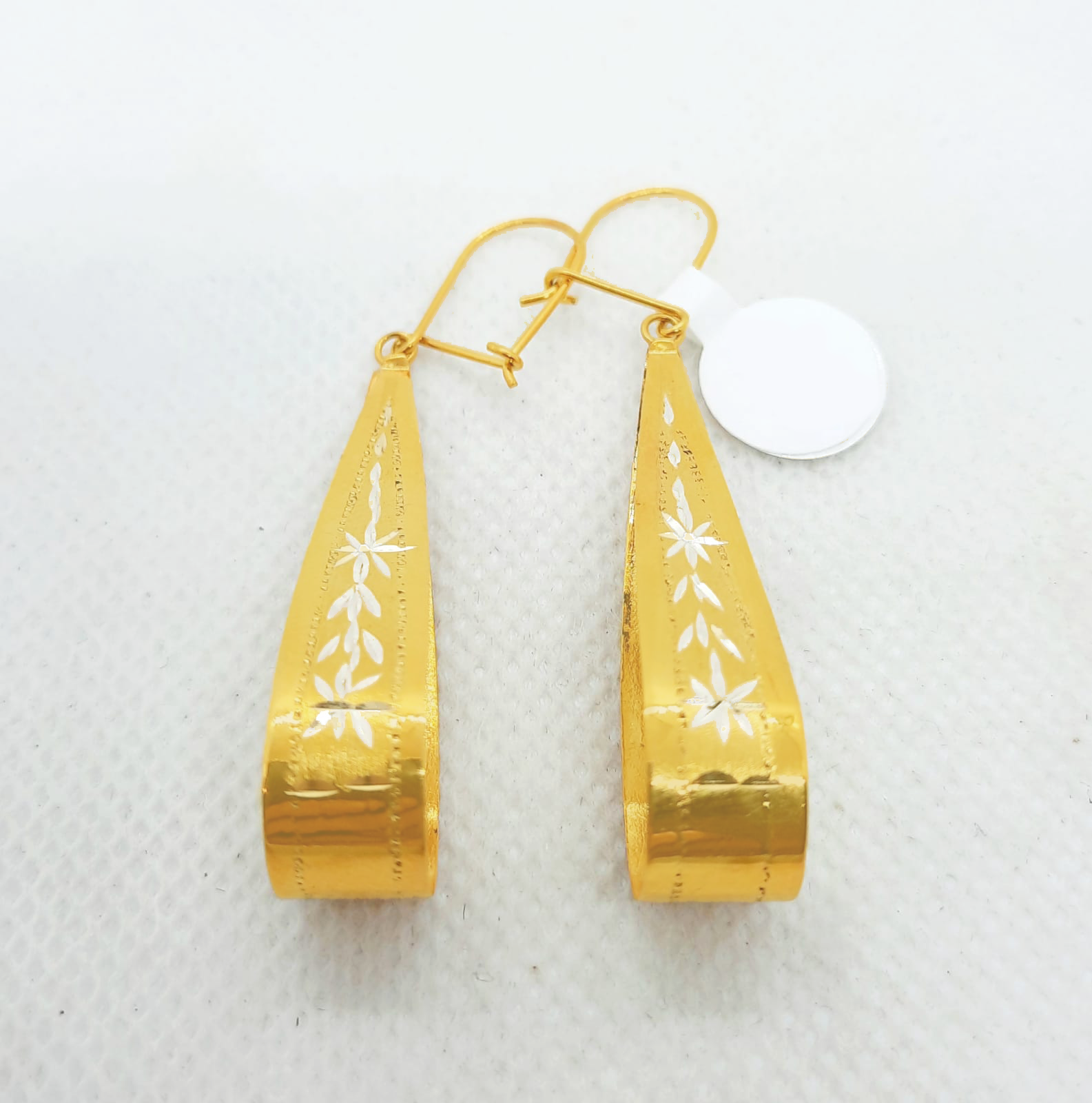 Gold Hanging Earring