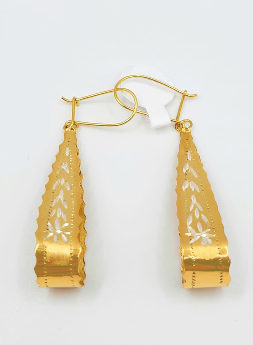Gold Hanging Earring