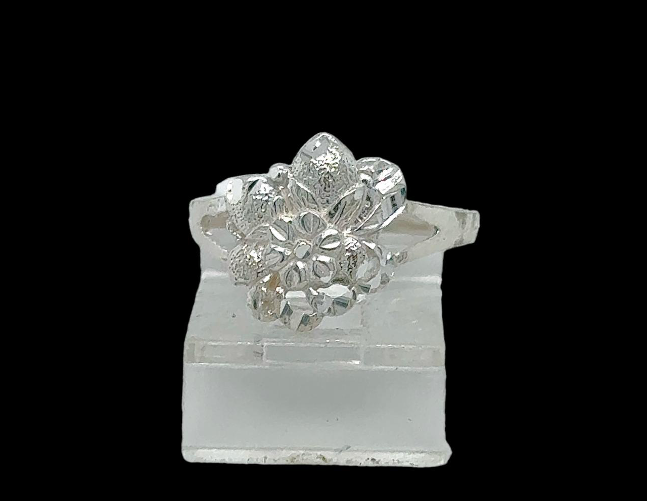 Silver Ladie Ring