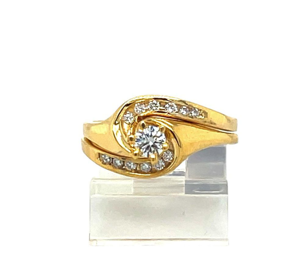 2PC Gold Wedding Ring