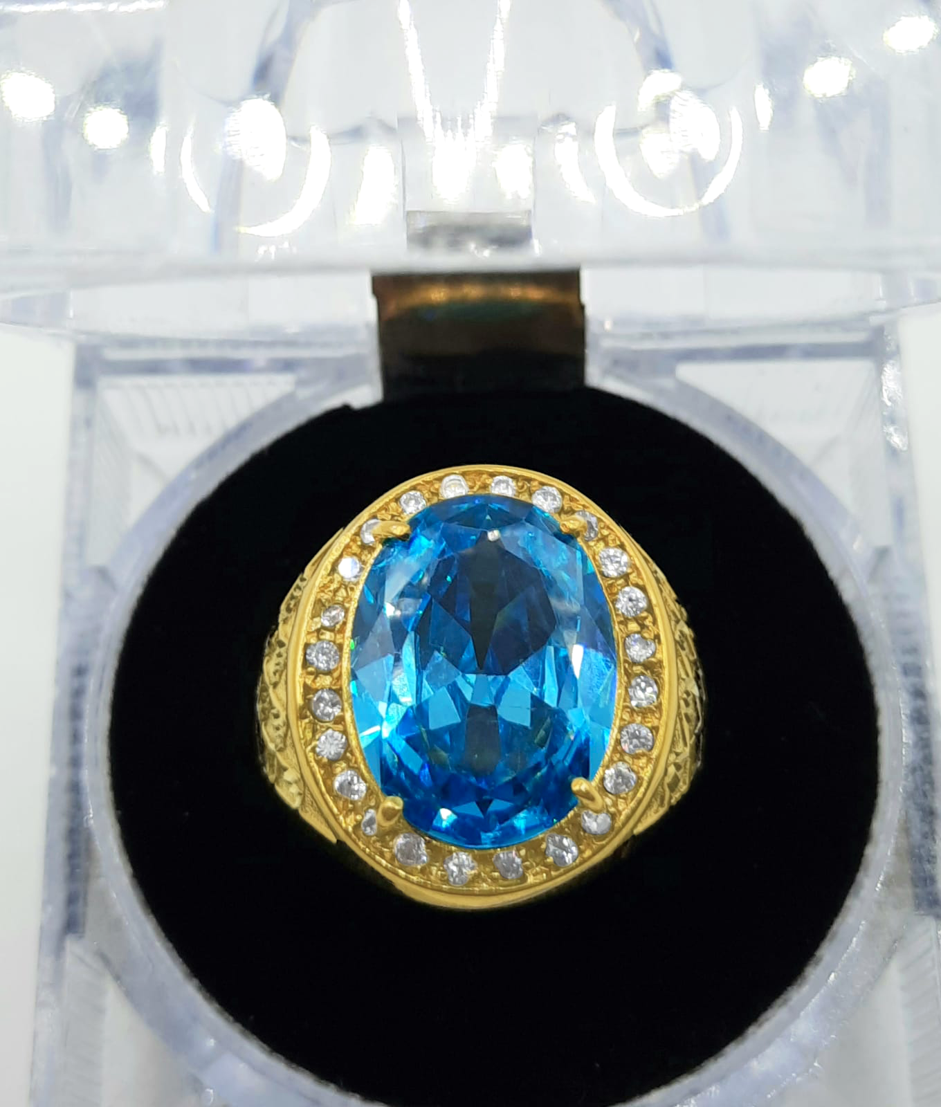 Gold Gent Ring