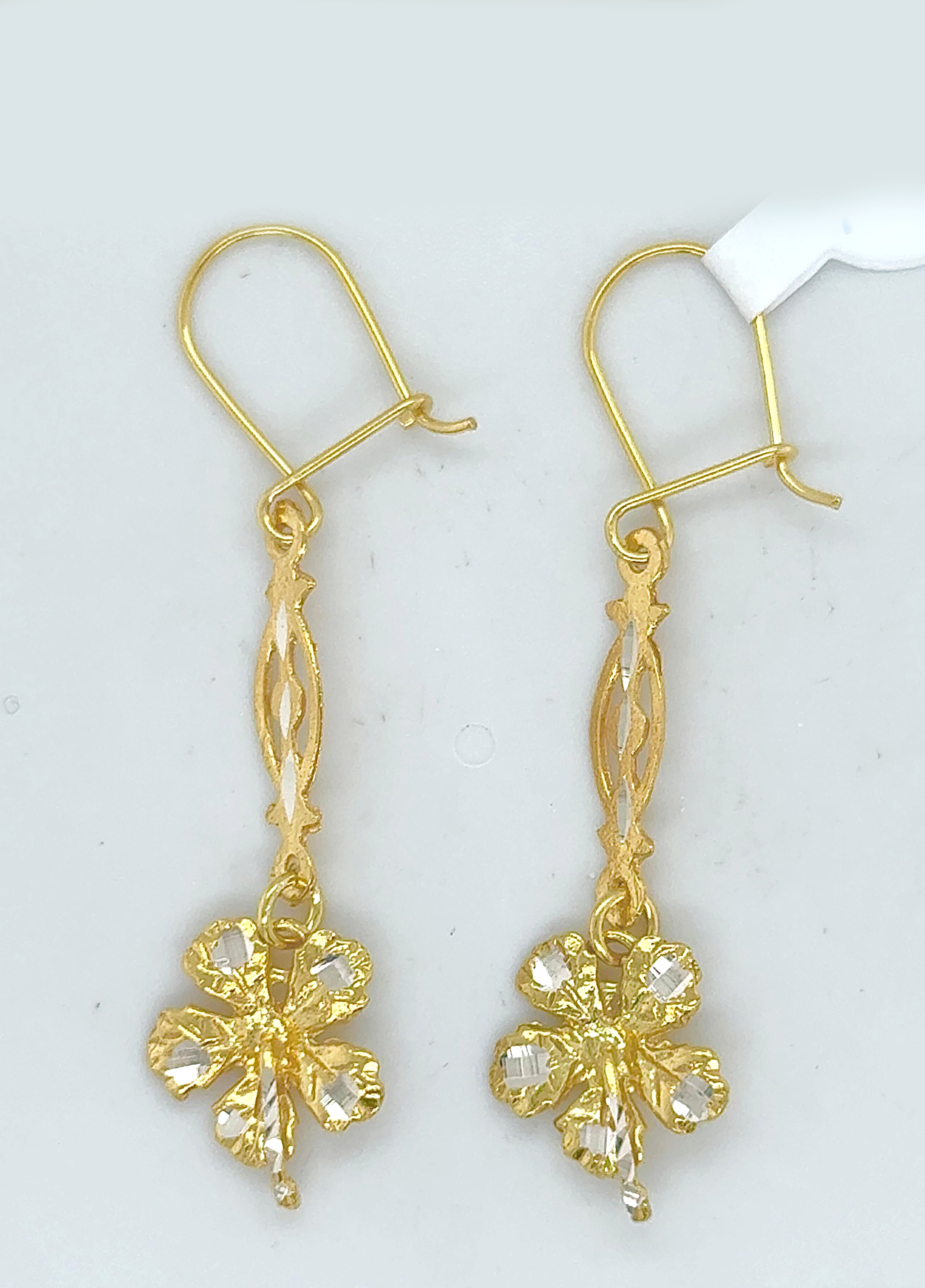 Gold Hanging Earring