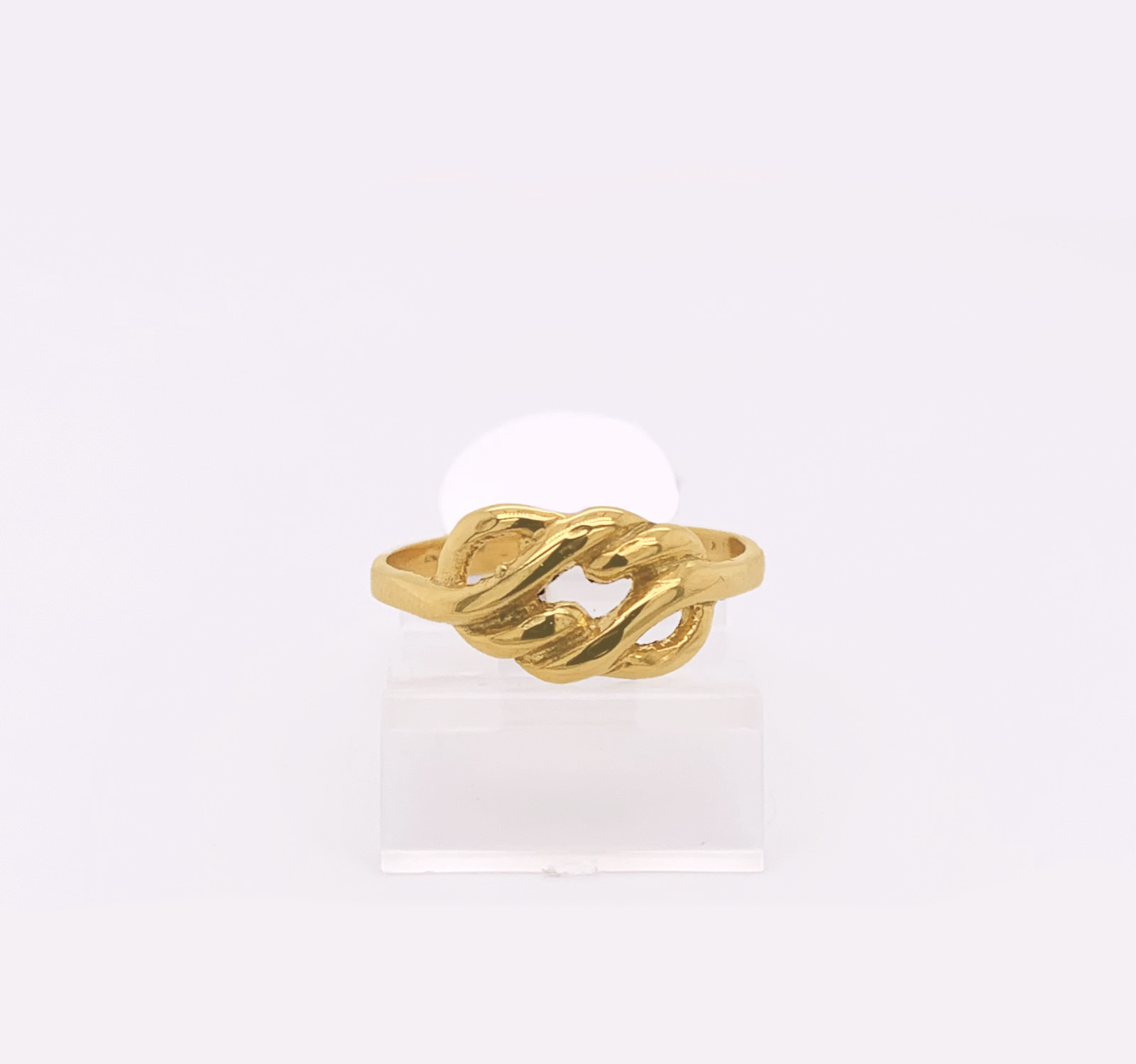 Gold Ladie Ring