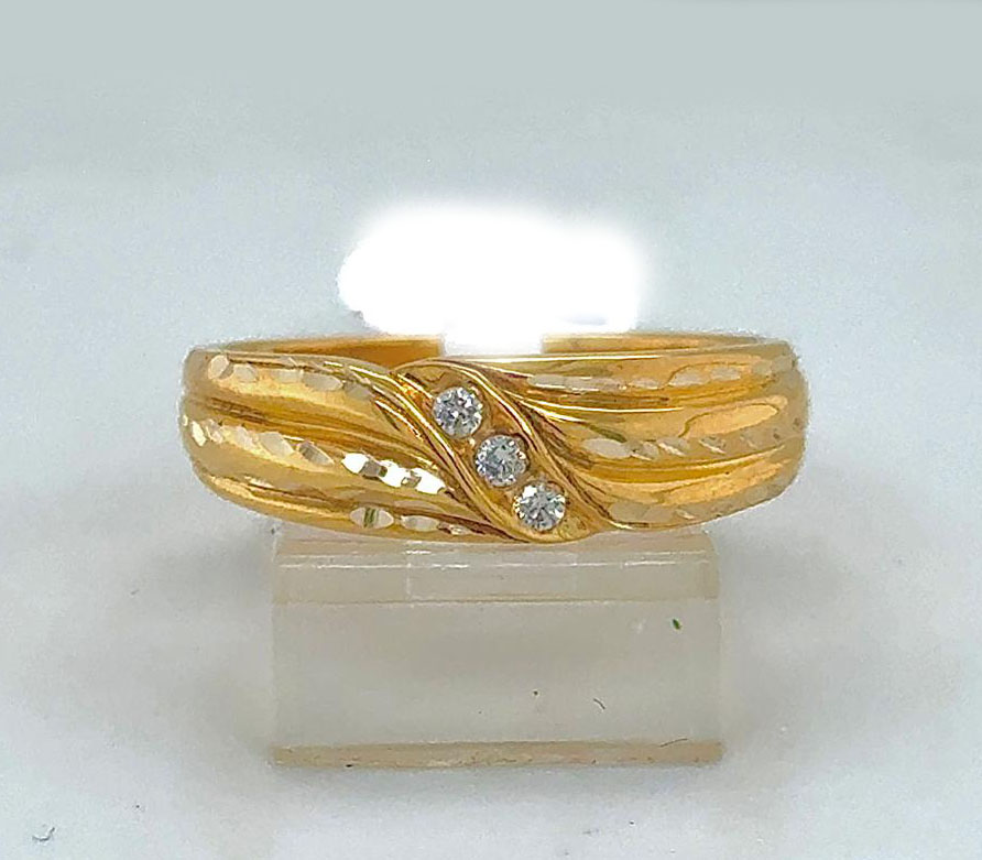 Gold Gent Wedding Ring