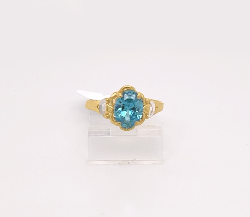 Gold Ladie Ring