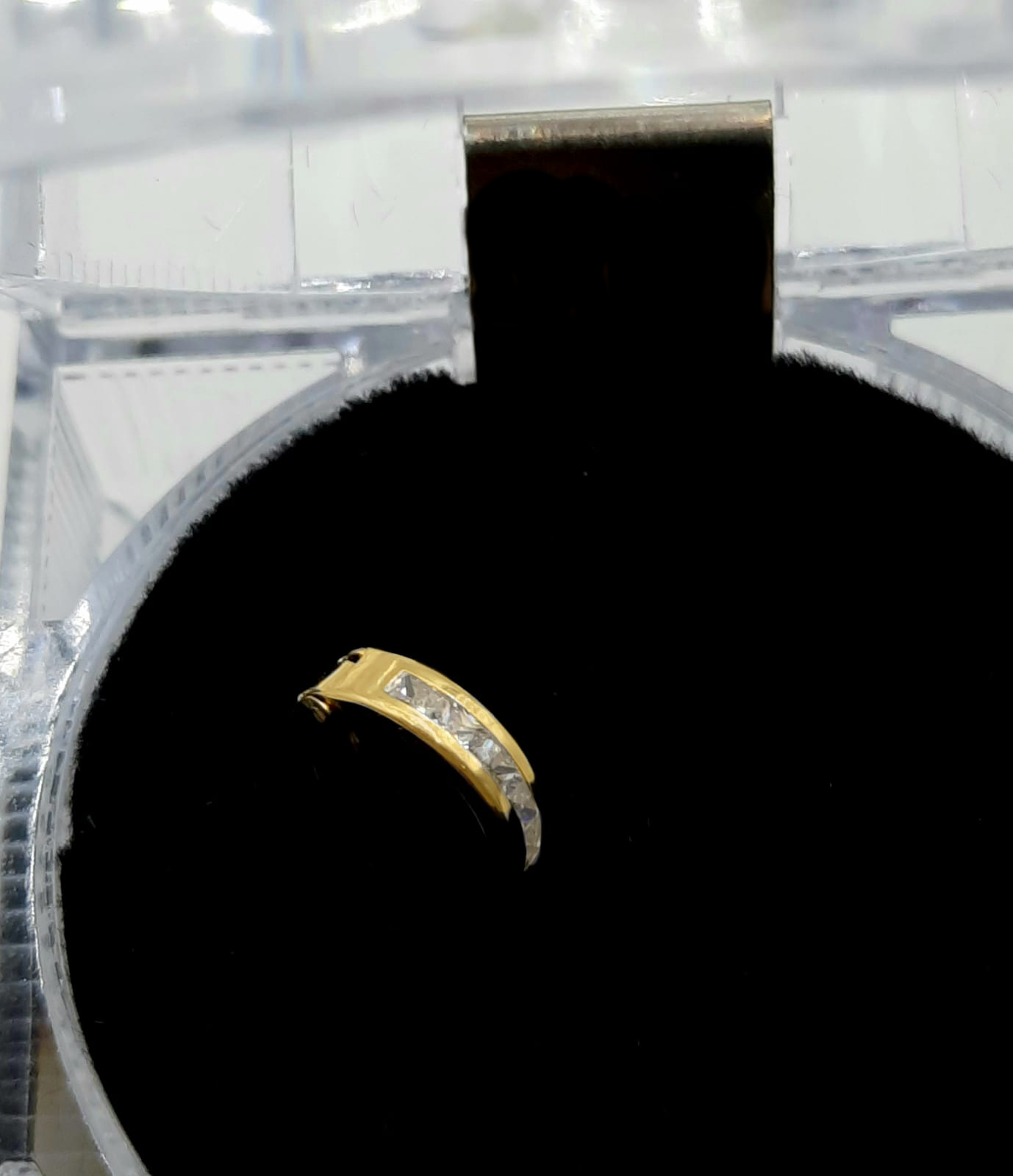Gold Regular Nose Hoop