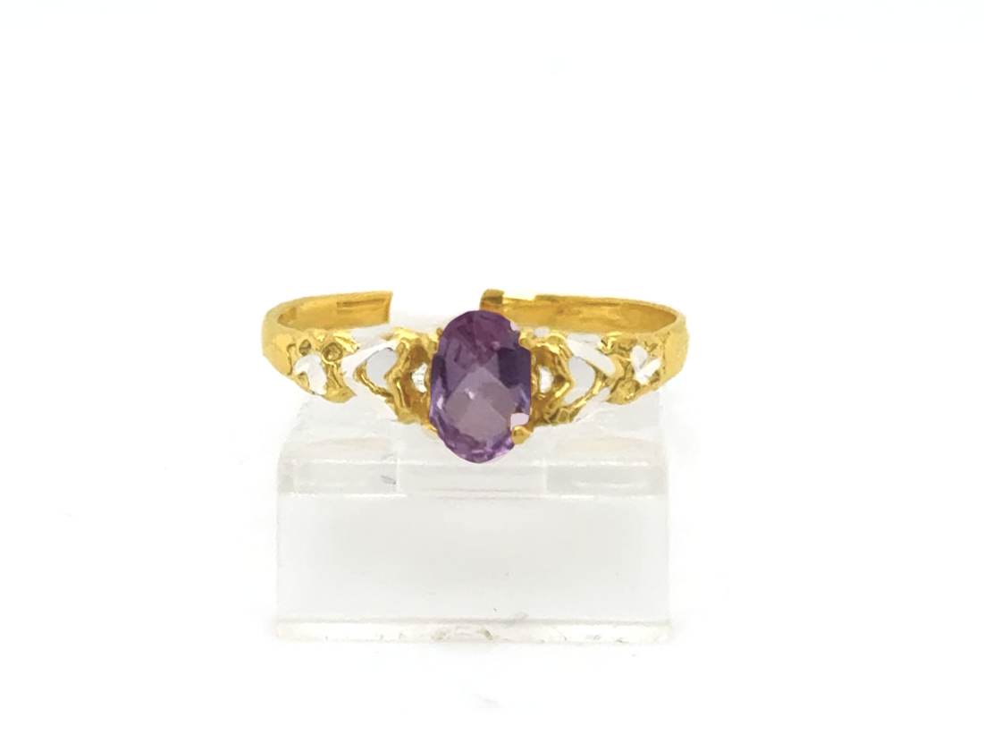 Gold Ladie Ring