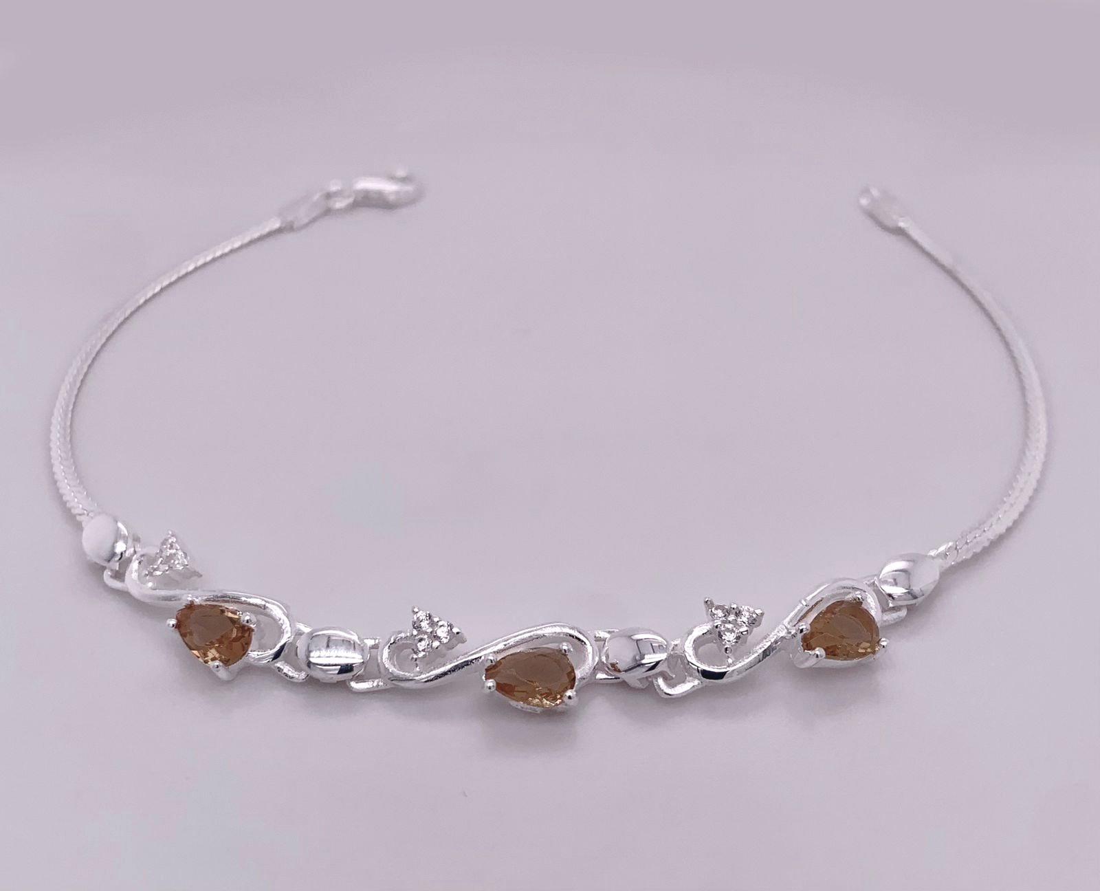 Silver Ladie Hand Band