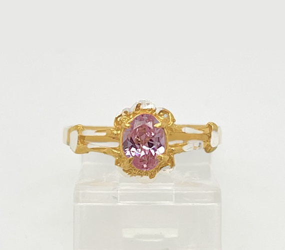 Gold Ladie Ring