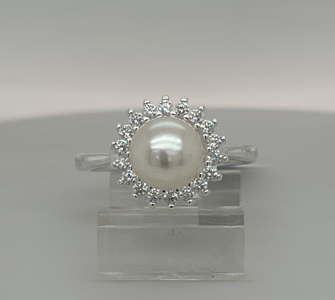 Silver Ladie Ring