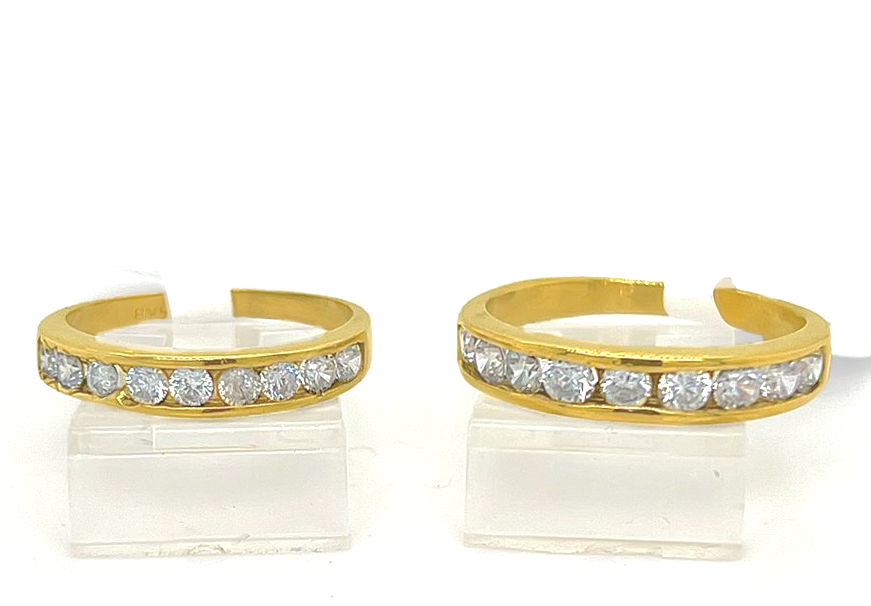 Gold His and Her Wedding Set