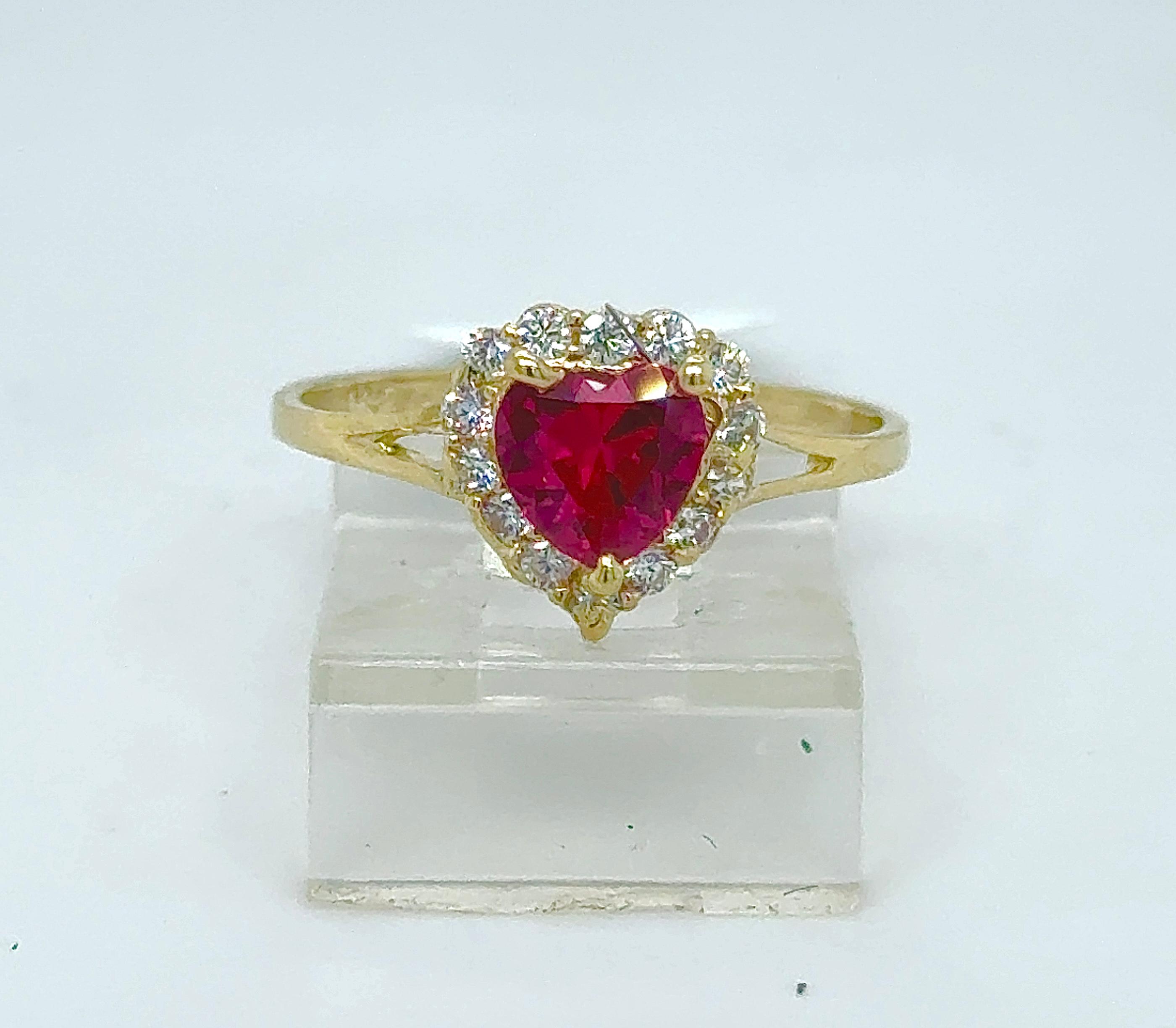 Gold Ladie Ring