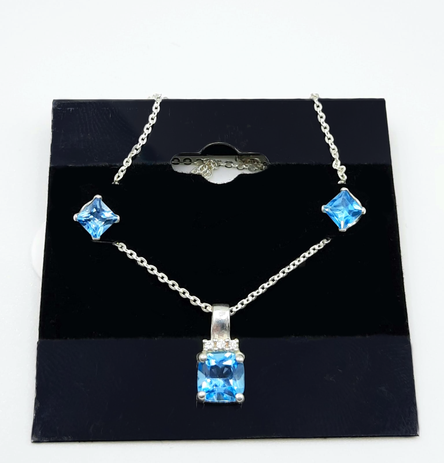 Silver Ladie Chain Set