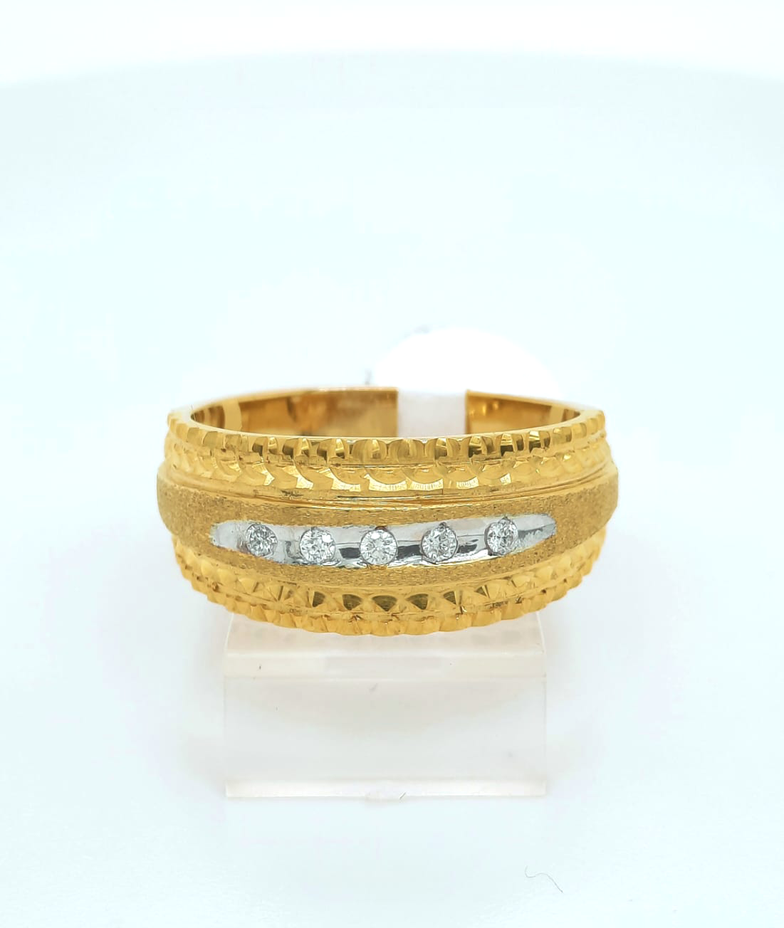 Gold Gent Wedding Ring