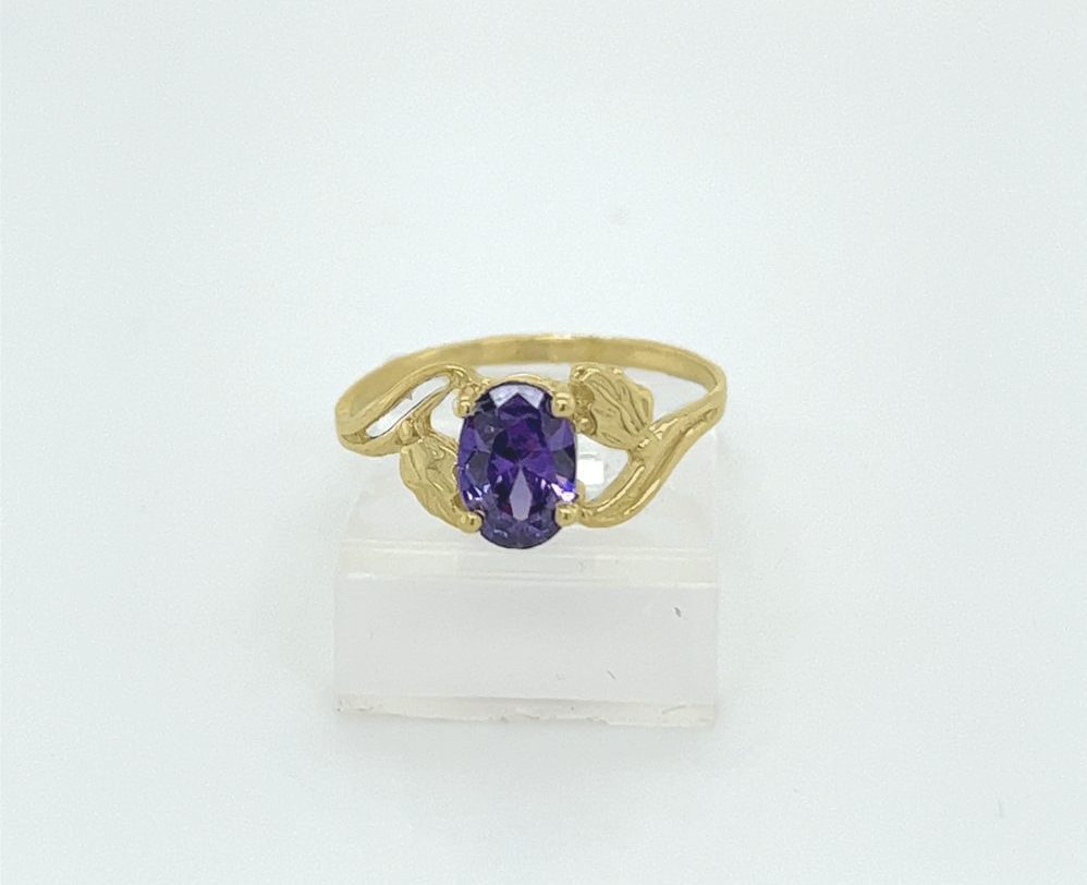 Gold Ladie Ring