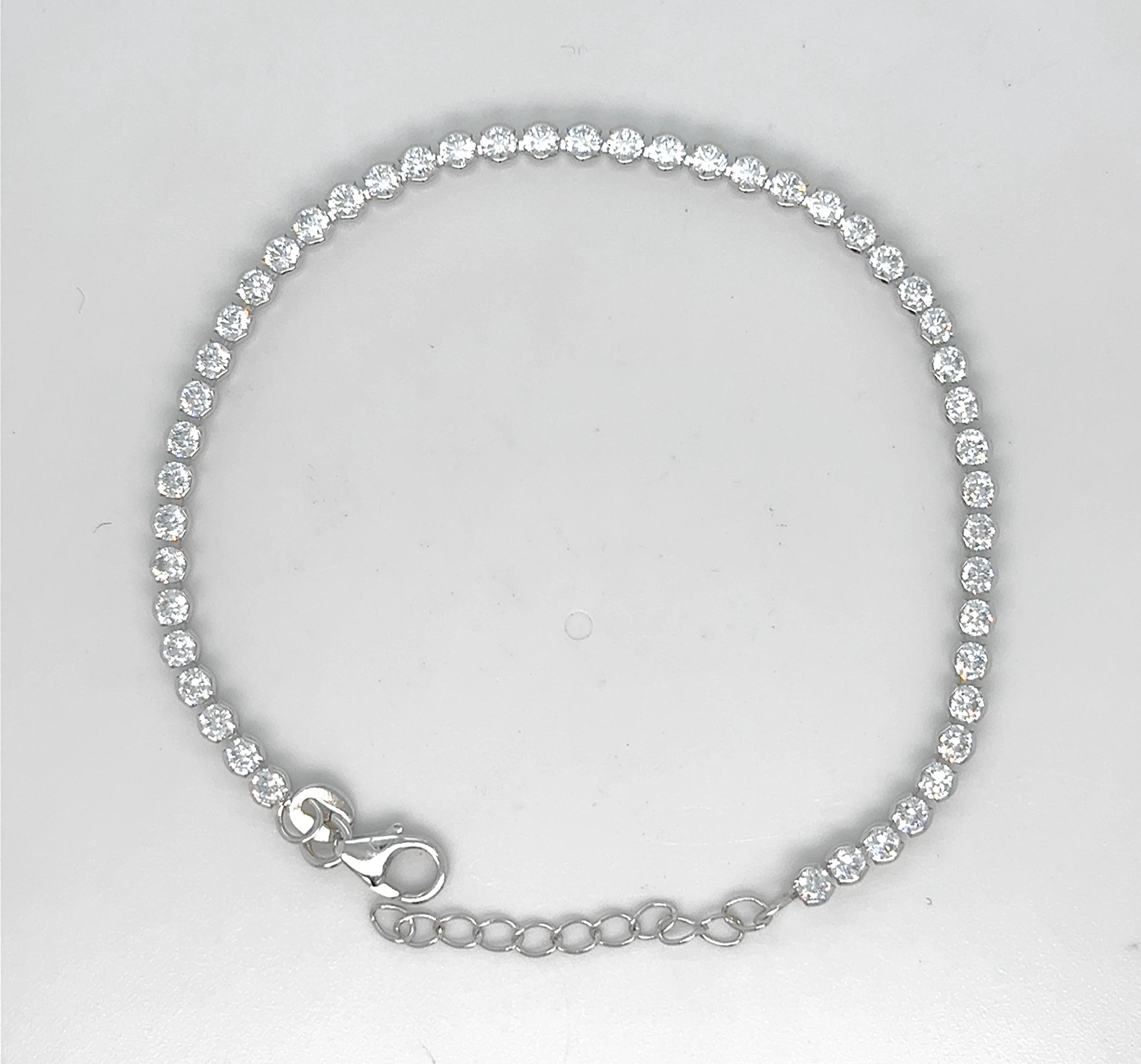 Silver Ladie Hand Band