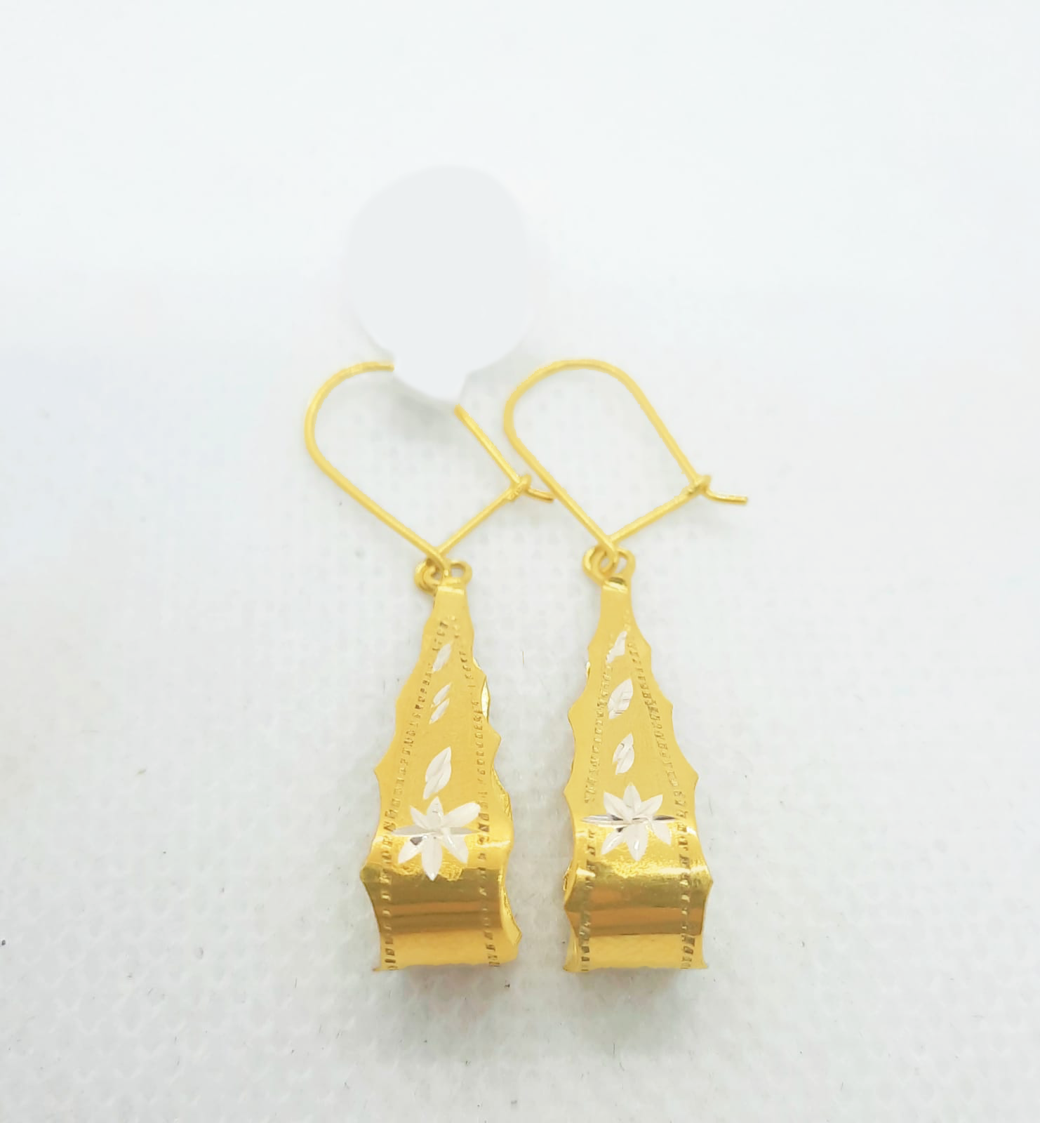 Gold Hanging Earring