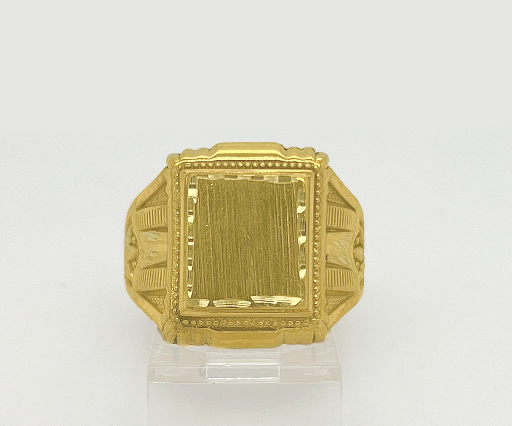 Gold Gent Ring