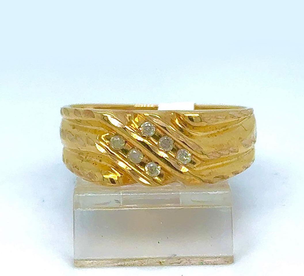 Gold Gent Wedding Ring