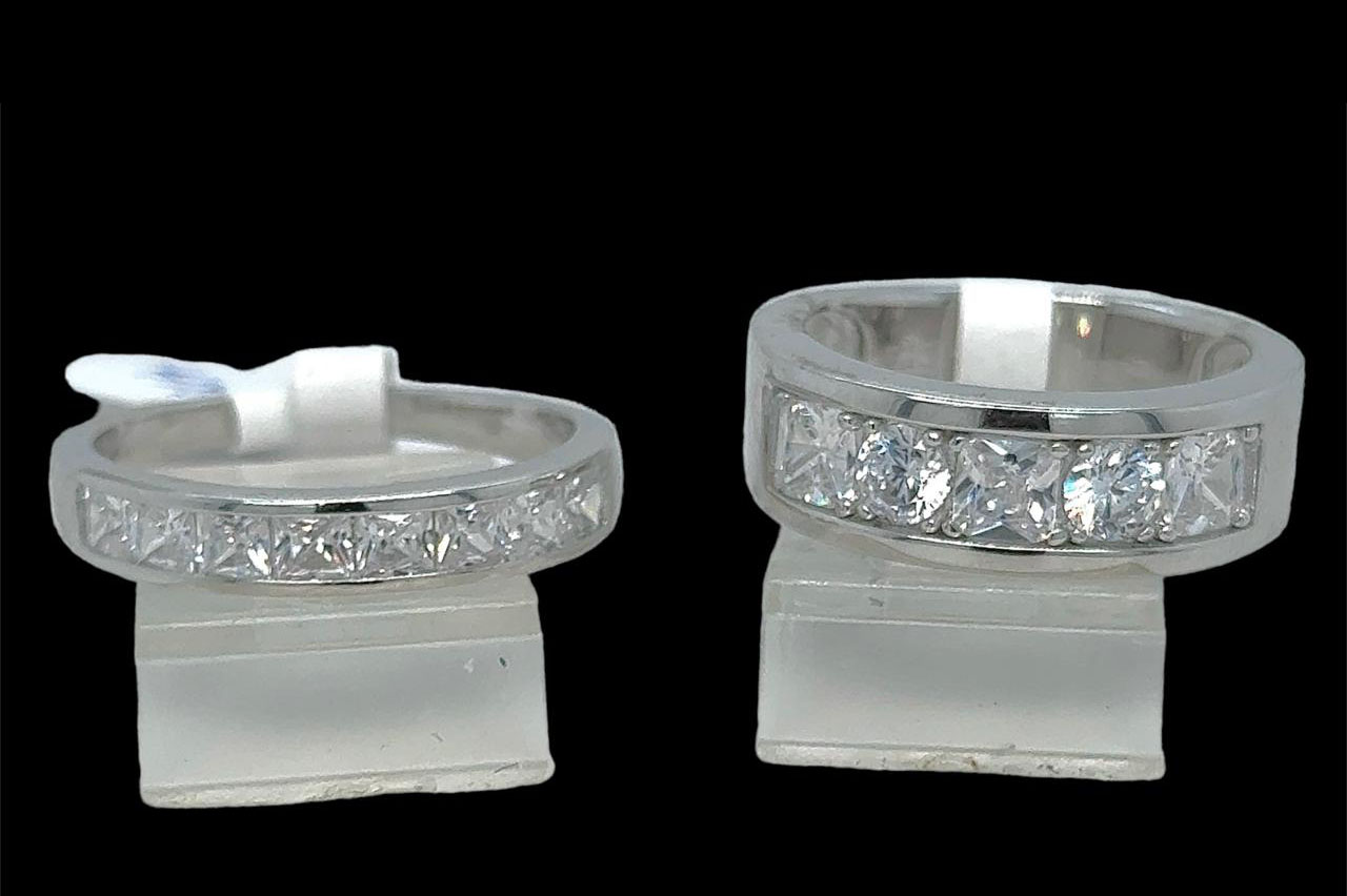 Silver His and Hers Wedding Set