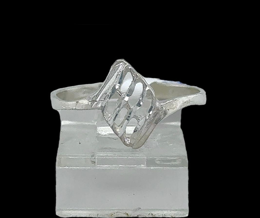 Silver Ladie Ring