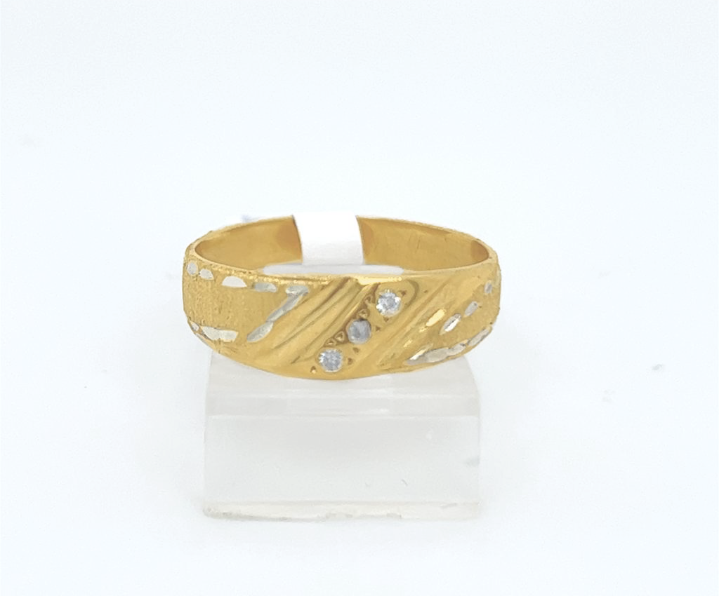 Gold Gent Wedding Ring
